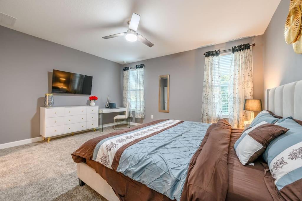 Hébergement de vacances Close To & Other Theme Parks,private Heated Poolspa, Bbq & Game Rm Kissimmee