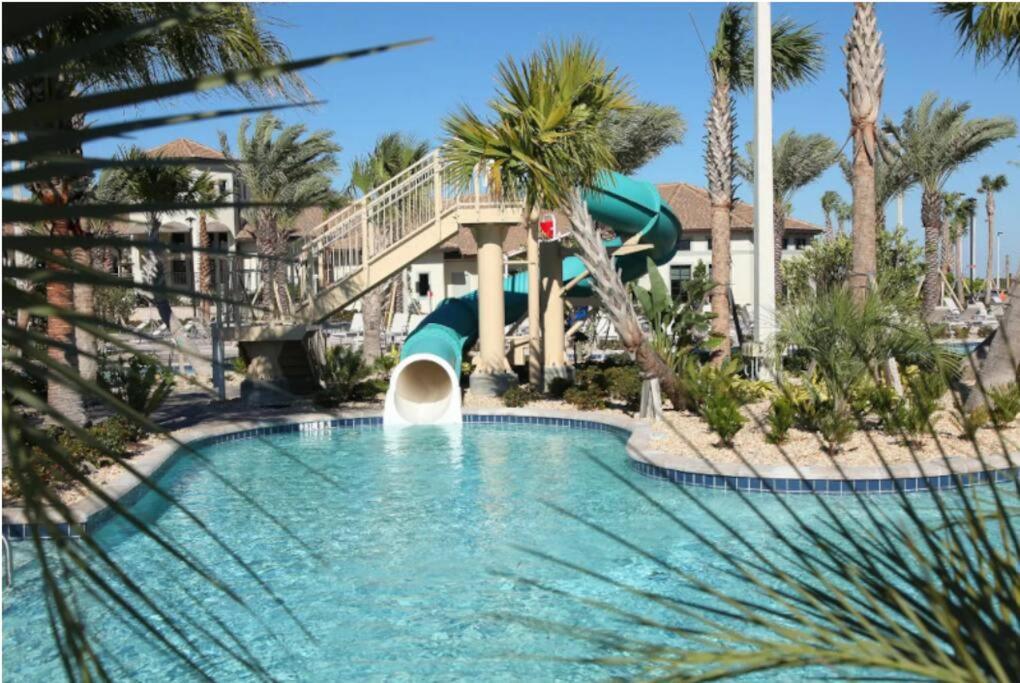 Hébergement de vacances Close To & Other Theme Parks,private Heated Poolspa, Bbq & Game Rm